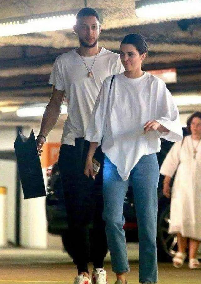 本-西蒙斯暂停NBA生涯投身钓鱼 29岁成联盟躺平代