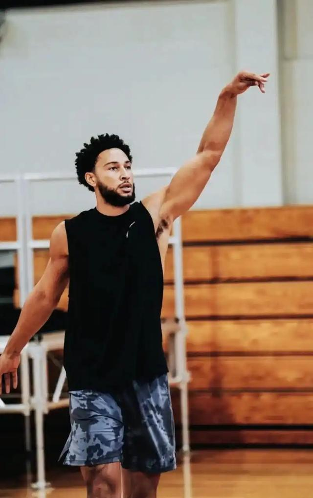 本-西蒙斯暂停NBA生涯投身钓鱼 29岁成联盟躺平代