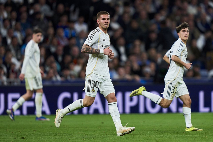 皇马或外租马斯坦托诺至本菲卡寻求突破