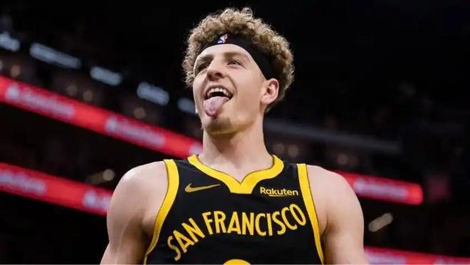 太阳力克勇士终结附加赛 布克格林冲突引爆全场