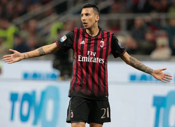 阿根廷国脚万吉奥尼正式宣布退役 终结15年职业